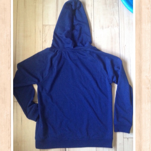 NWOT Levi's Blue Hoodie - Picture 4 of 6